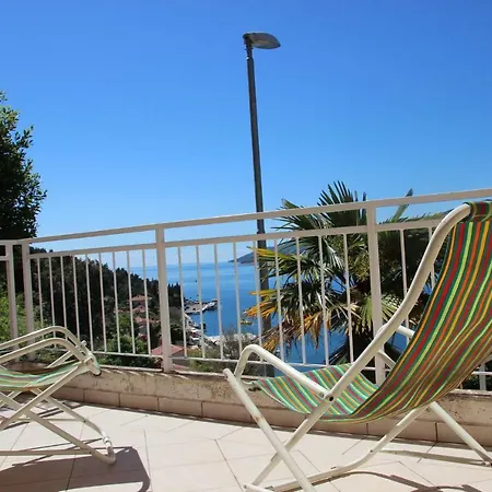 Alesia A4 * Rabac