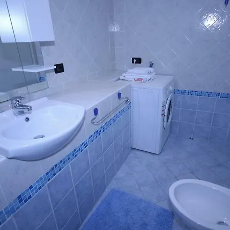 Apartment Alesia A4 *
